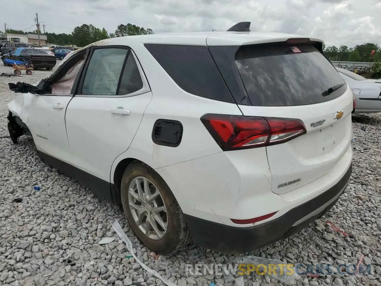 2 Photograph of a damaged car 3GNAXKEV3NL202591 CHEVROLET EQUINOX 2022