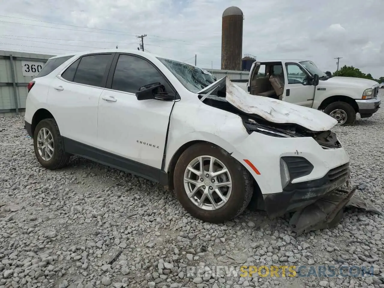 4 Photograph of a damaged car 3GNAXKEV3NL202591 CHEVROLET EQUINOX 2022