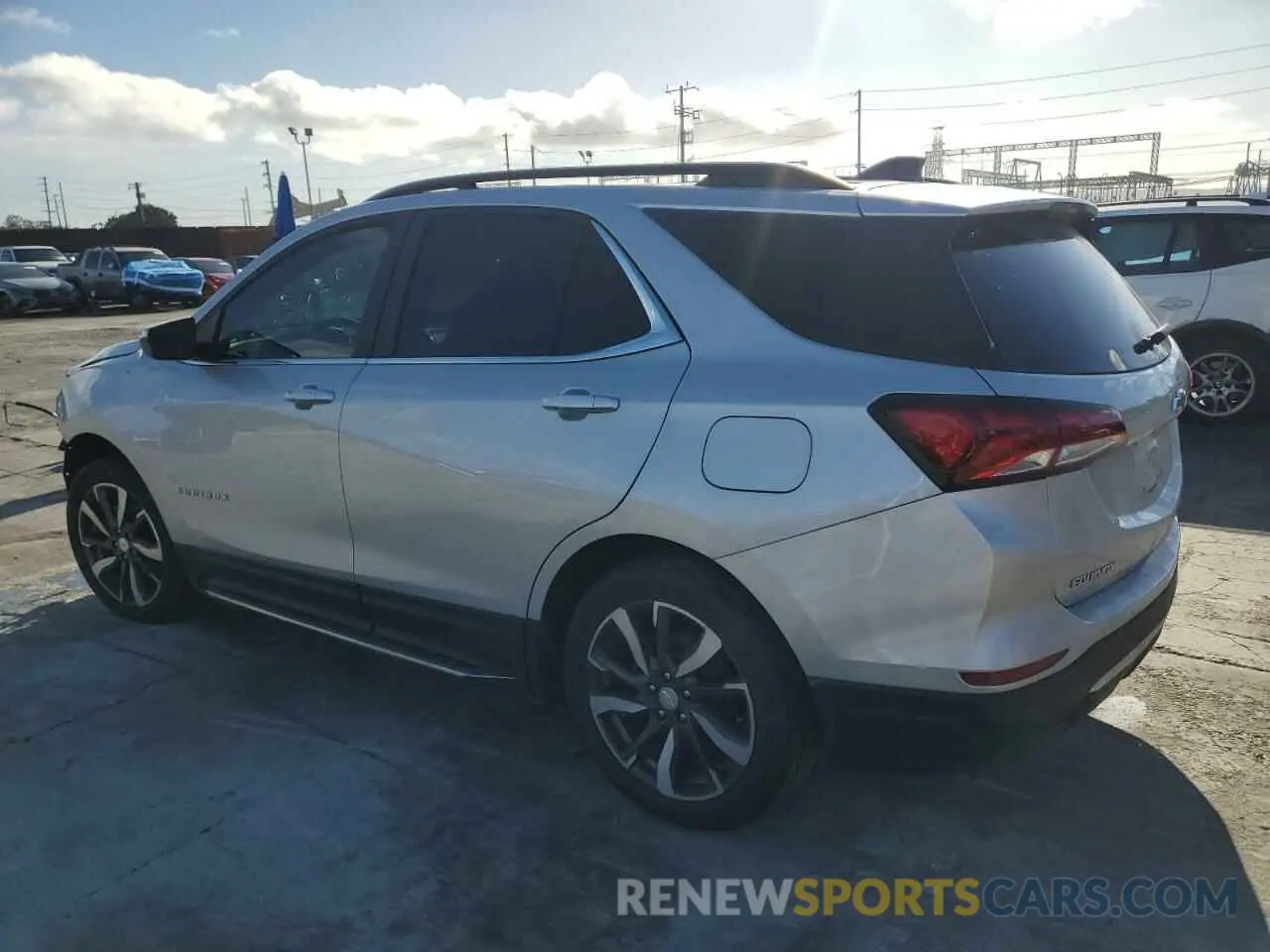 2 Photograph of a damaged car 3GNAXKEV3NL234327 CHEVROLET EQUINOX 2022