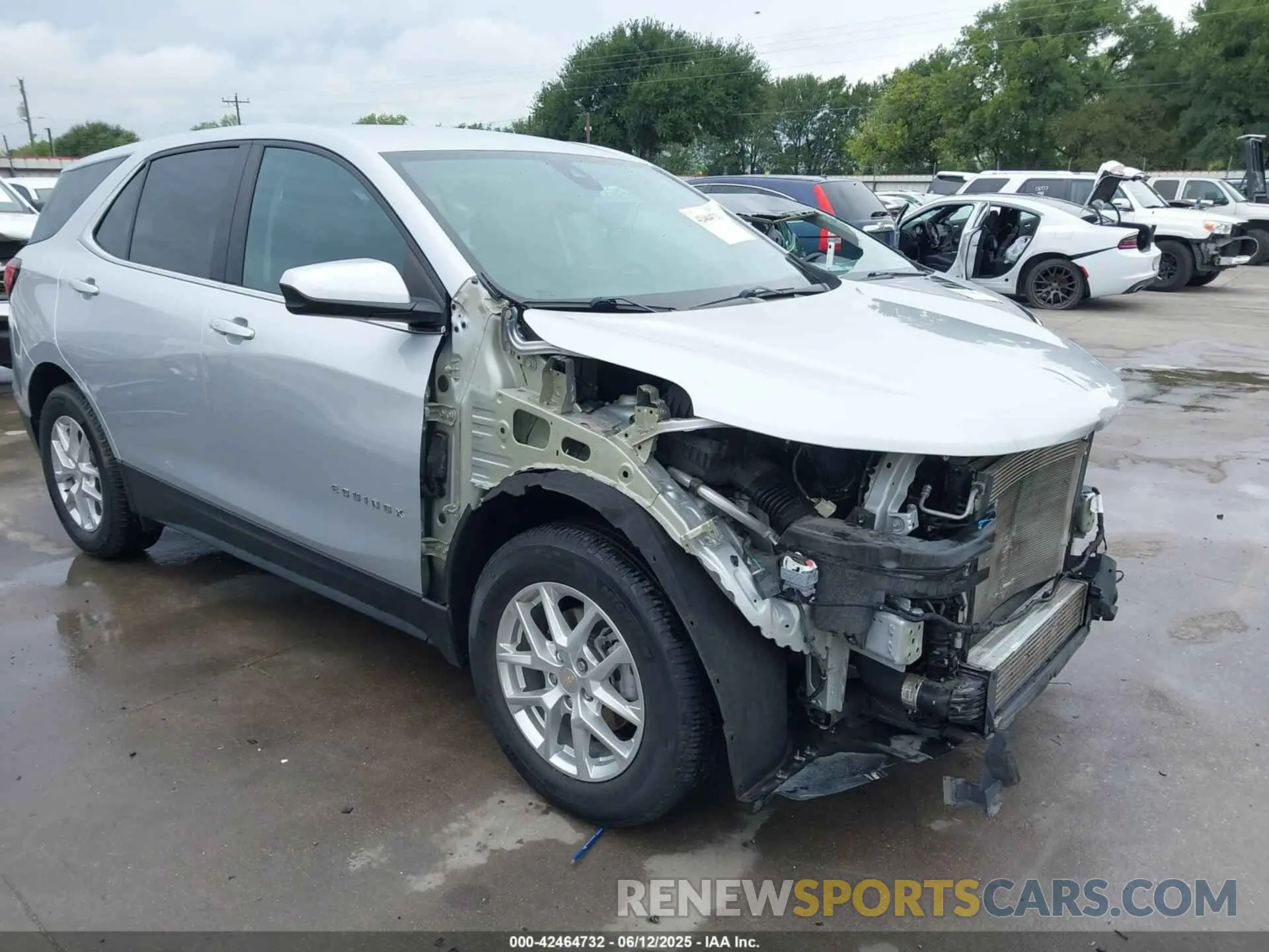 1 Photograph of a damaged car 3GNAXKEV3NL263827 CHEVROLET EQUINOX 2022