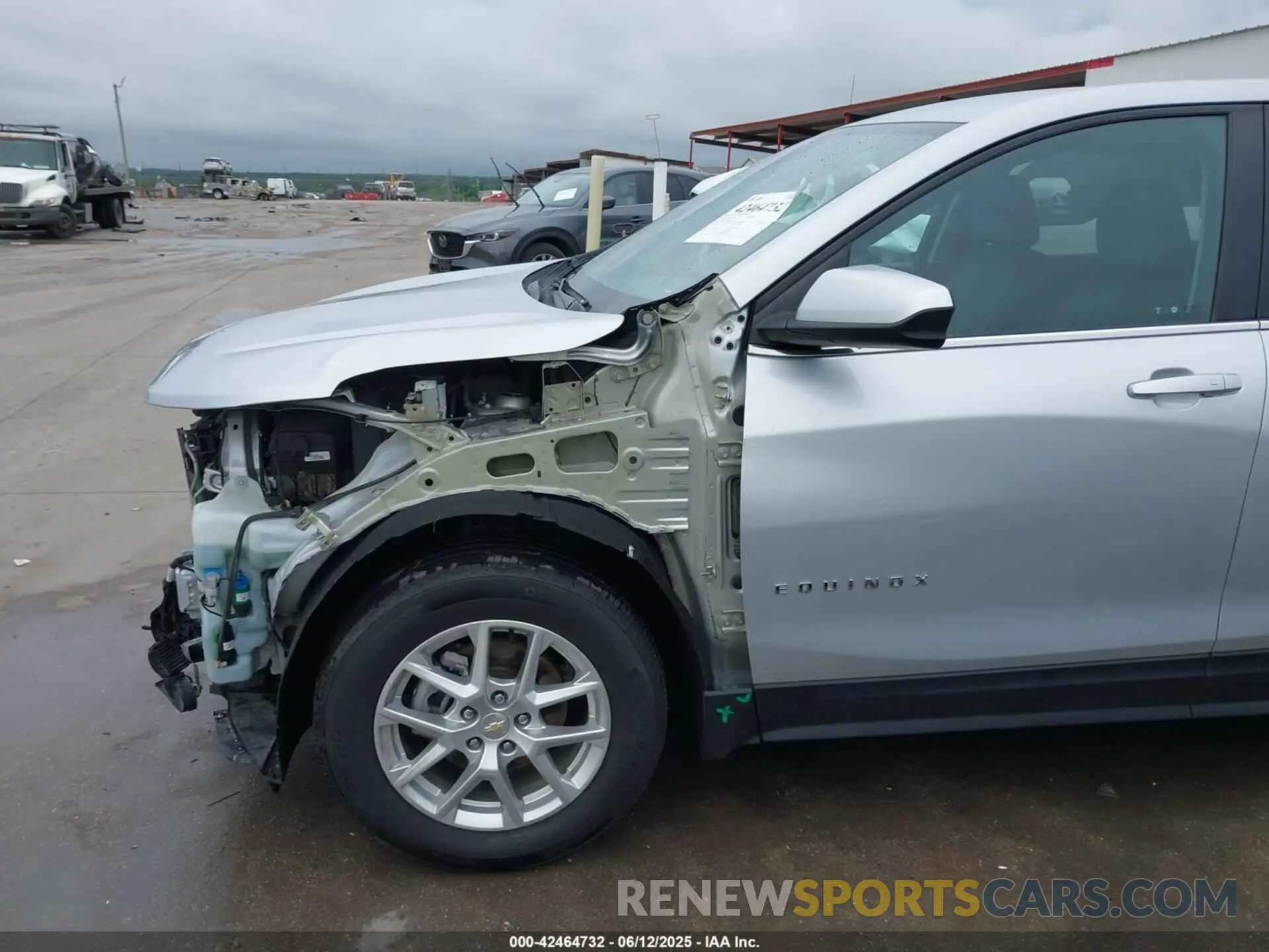 19 Photograph of a damaged car 3GNAXKEV3NL263827 CHEVROLET EQUINOX 2022