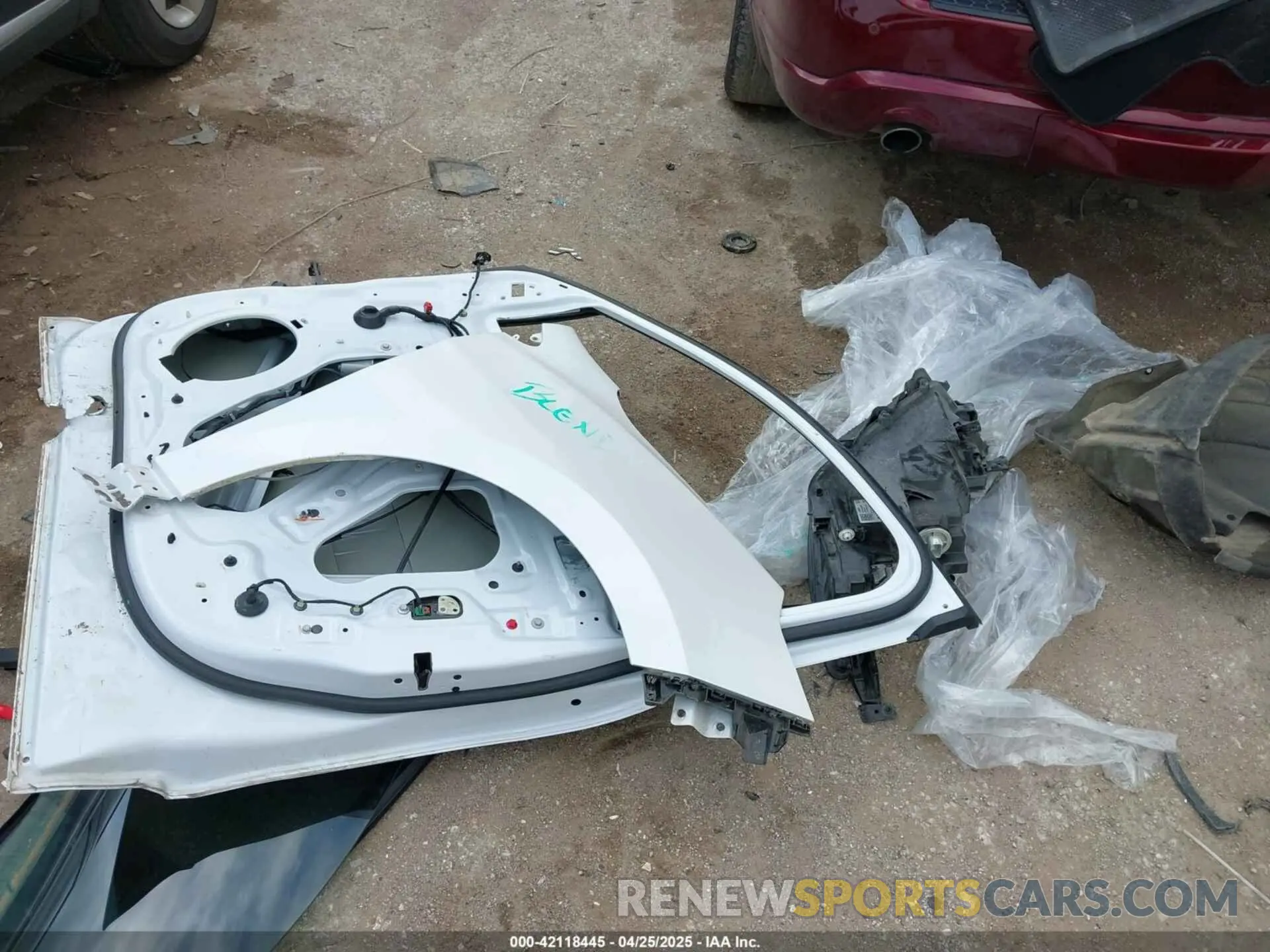 12 Photograph of a damaged car 3GNAXKEV3NL298187 CHEVROLET EQUINOX 2022