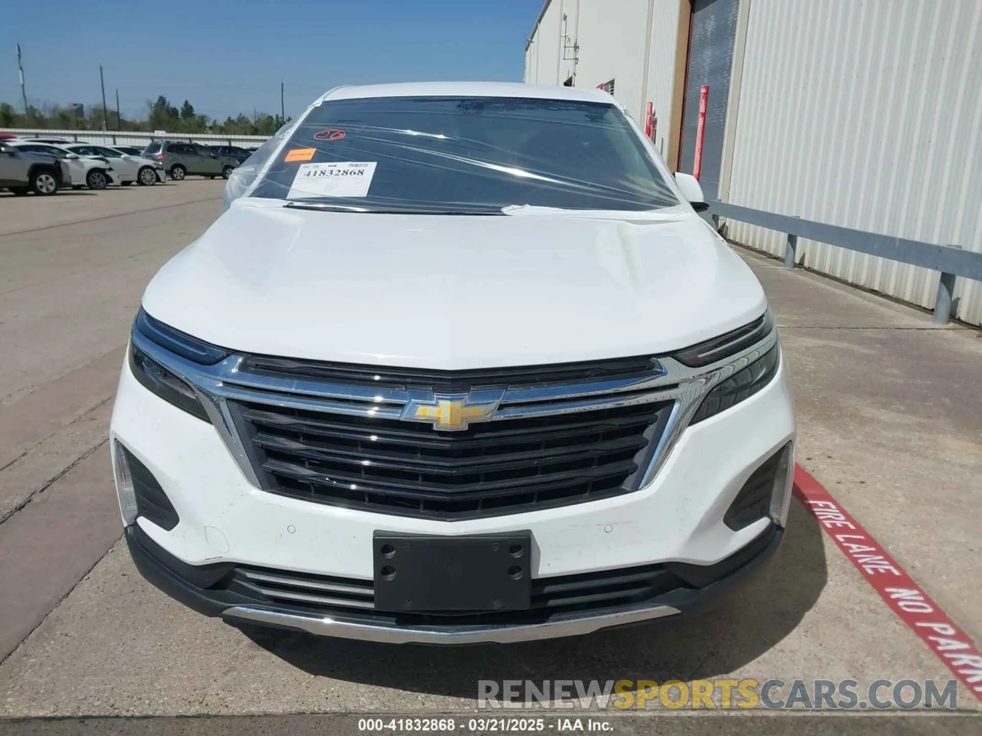 12 Photograph of a damaged car 3GNAXKEV3NL305624 CHEVROLET EQUINOX 2022