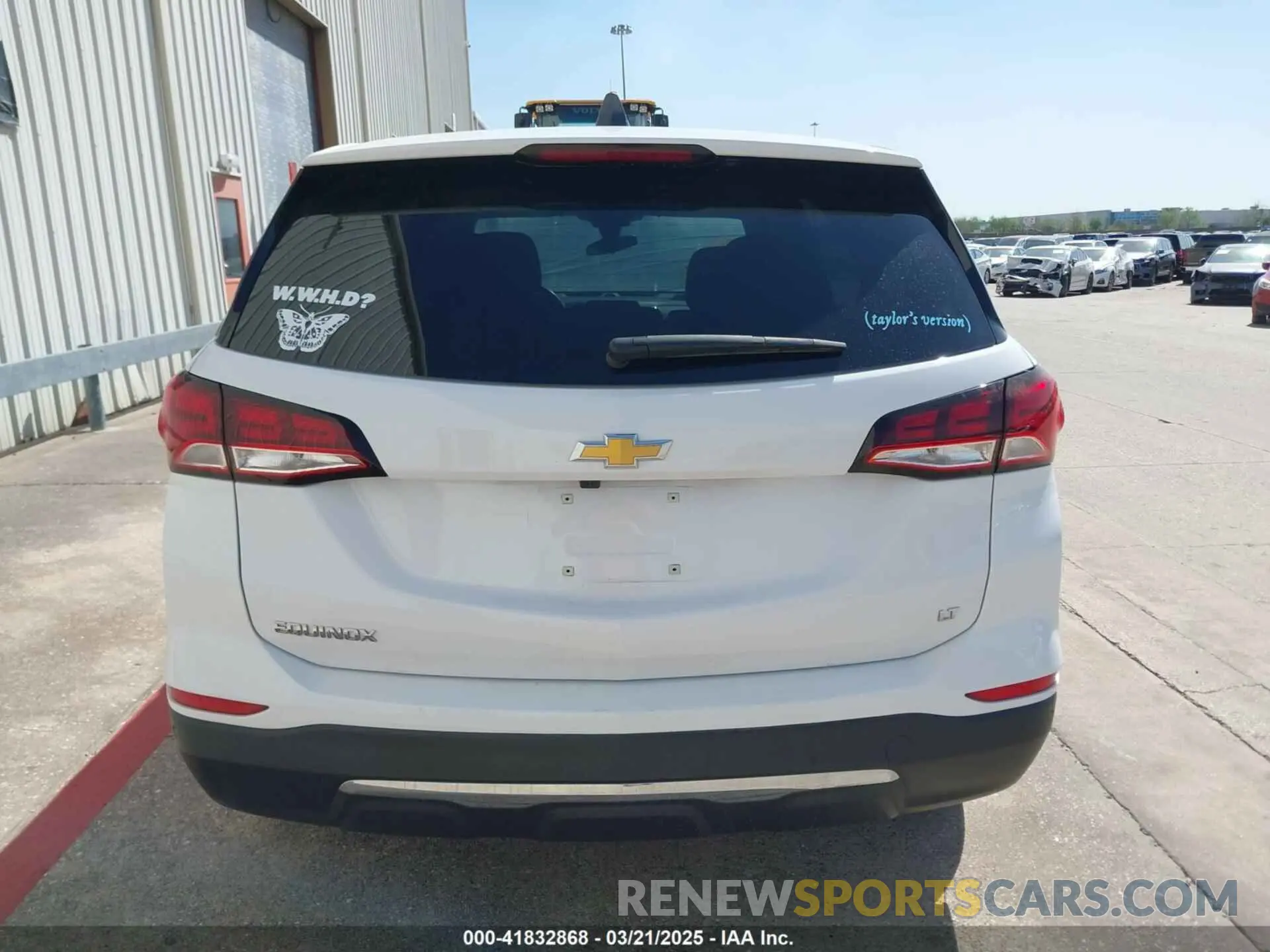 16 Photograph of a damaged car 3GNAXKEV3NL305624 CHEVROLET EQUINOX 2022
