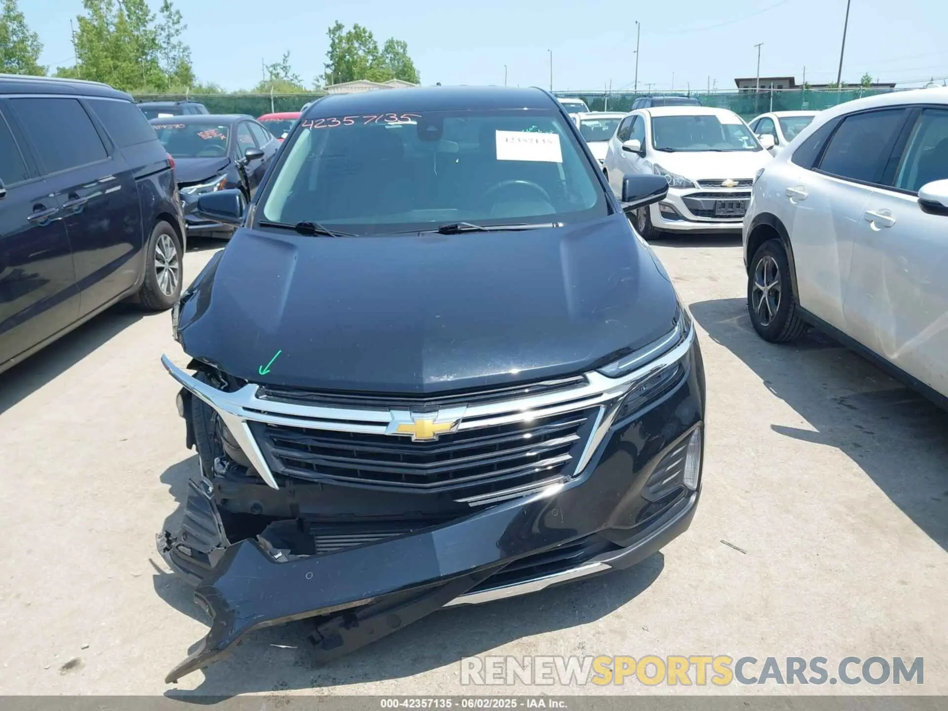 13 Photograph of a damaged car 3GNAXKEV4NL103312 CHEVROLET EQUINOX 2022