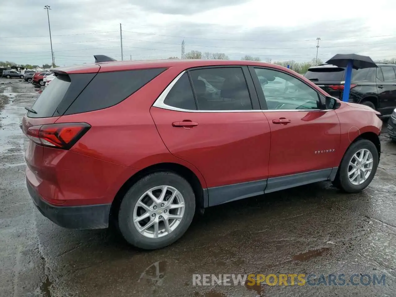3 Photograph of a damaged car 3GNAXKEV4NL203247 CHEVROLET EQUINOX 2022