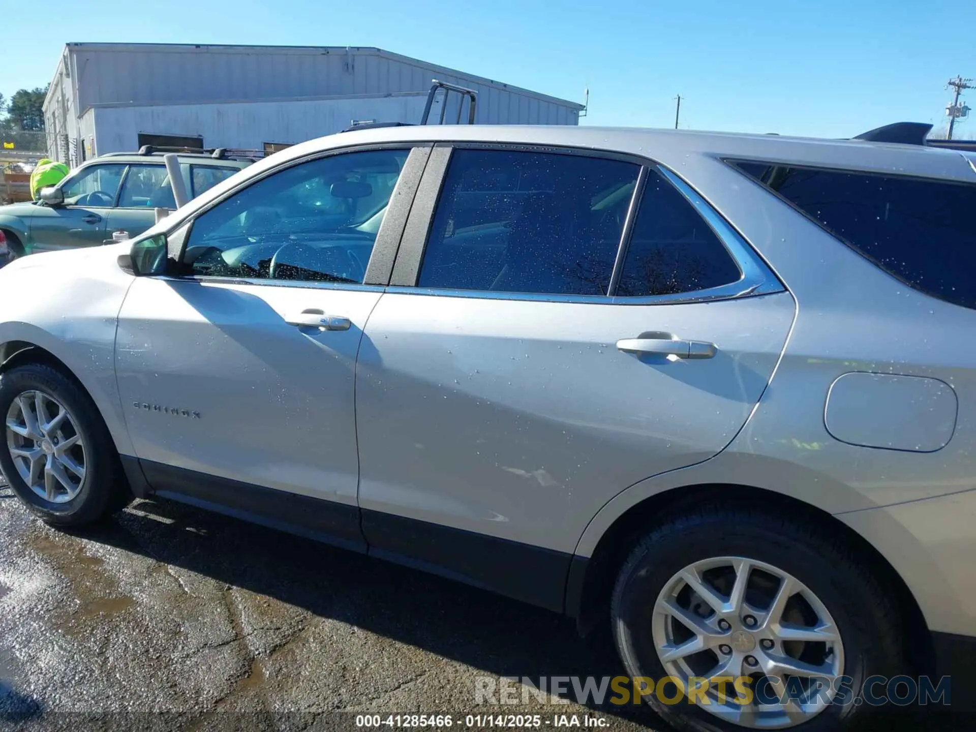 14 Photograph of a damaged car 3GNAXKEV4NL234627 CHEVROLET EQUINOX 2022