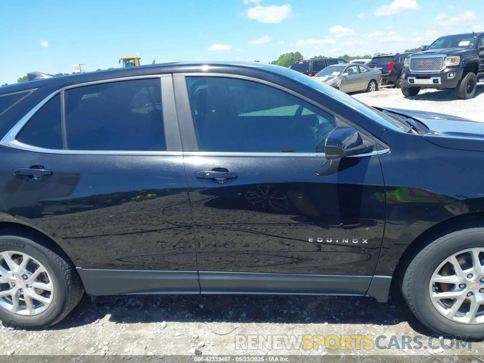 13 Photograph of a damaged car 3GNAXKEV4NL240718 CHEVROLET EQUINOX 2022
