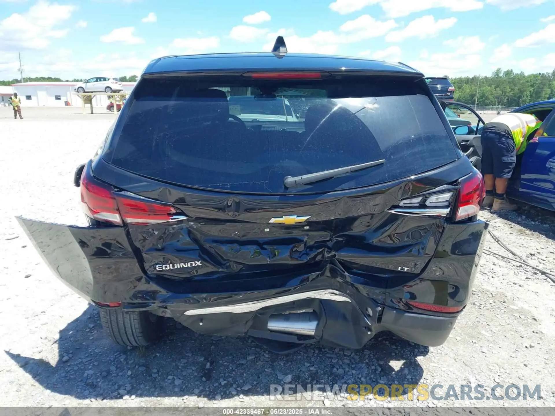 16 Photograph of a damaged car 3GNAXKEV4NL240718 CHEVROLET EQUINOX 2022