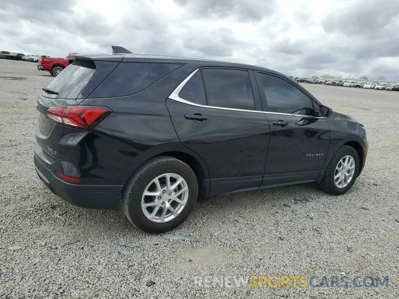 3 Photograph of a damaged car 3GNAXKEV4NL255333 CHEVROLET EQUINOX 2022