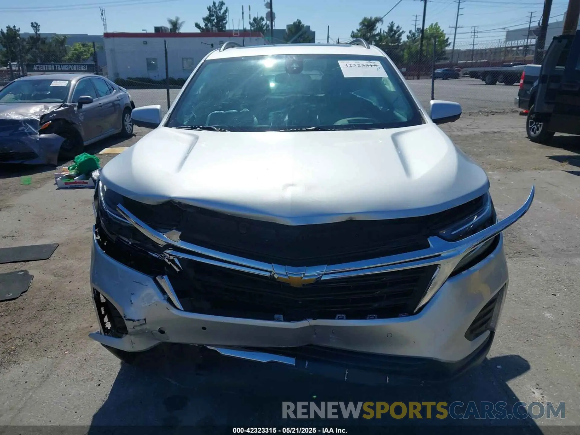 6 Photograph of a damaged car 3GNAXKEV4NL262654 CHEVROLET EQUINOX 2022