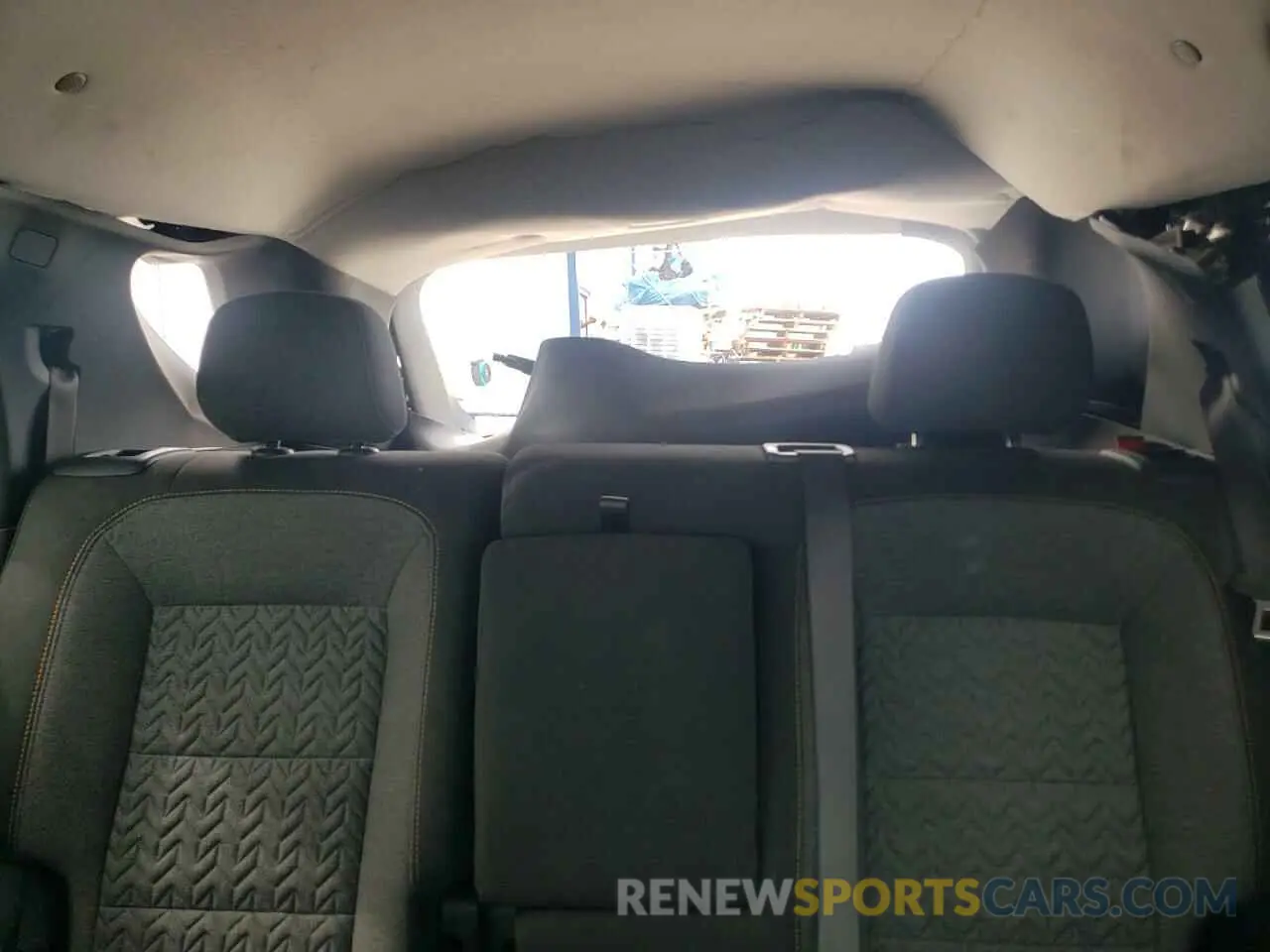 10 Photograph of a damaged car 3GNAXKEV5NL128137 CHEVROLET EQUINOX 2022