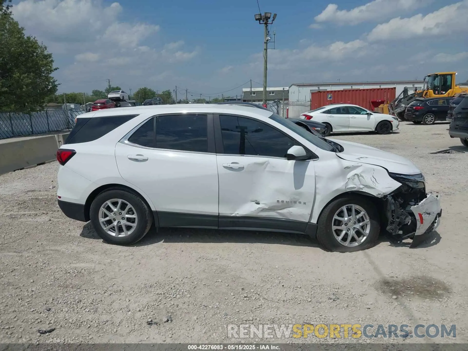 13 Photograph of a damaged car 3GNAXKEV5NL211955 CHEVROLET EQUINOX 2022