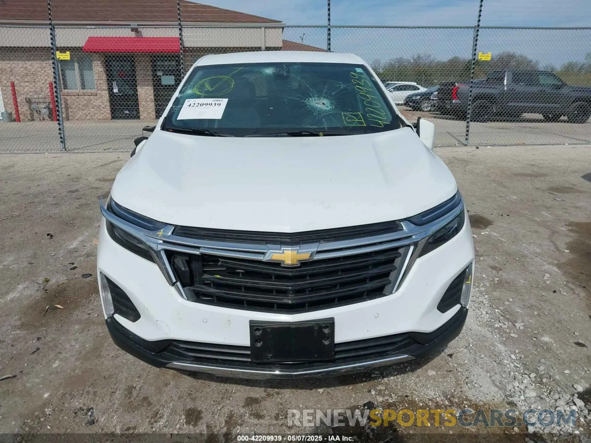 12 Photograph of a damaged car 3GNAXKEV5NS216434 CHEVROLET EQUINOX 2022