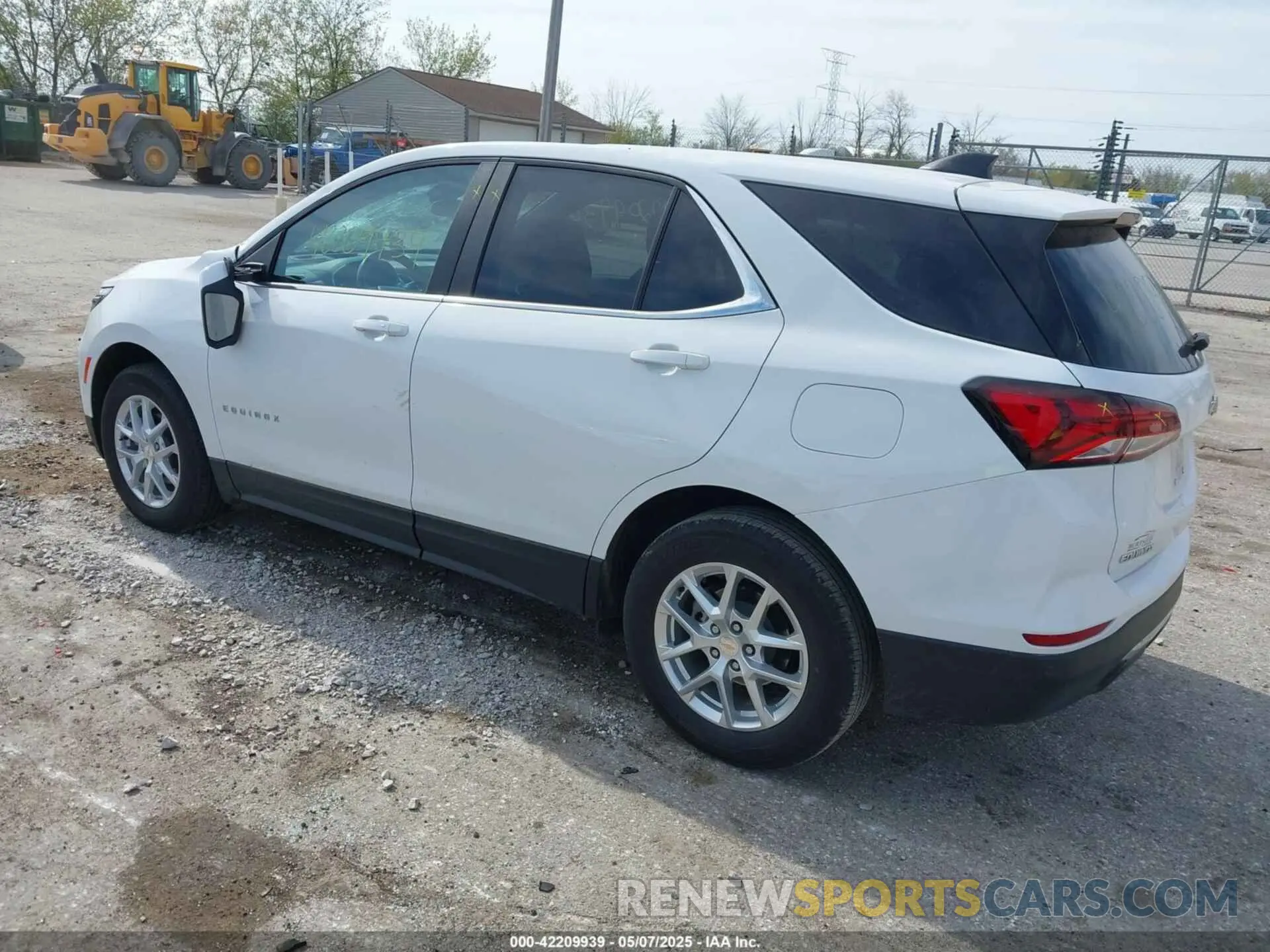 3 Photograph of a damaged car 3GNAXKEV5NS216434 CHEVROLET EQUINOX 2022