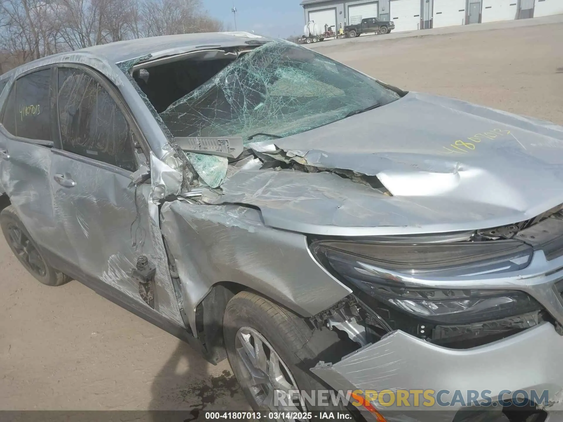 6 Photograph of a damaged car 3GNAXKEV6NL106342 CHEVROLET EQUINOX 2022
