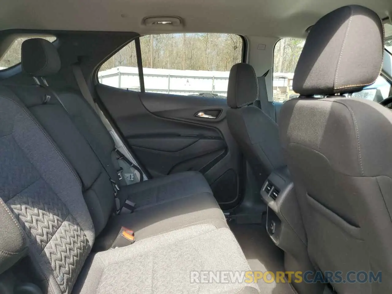 11 Photograph of a damaged car 3GNAXKEV6NL232538 CHEVROLET EQUINOX 2022