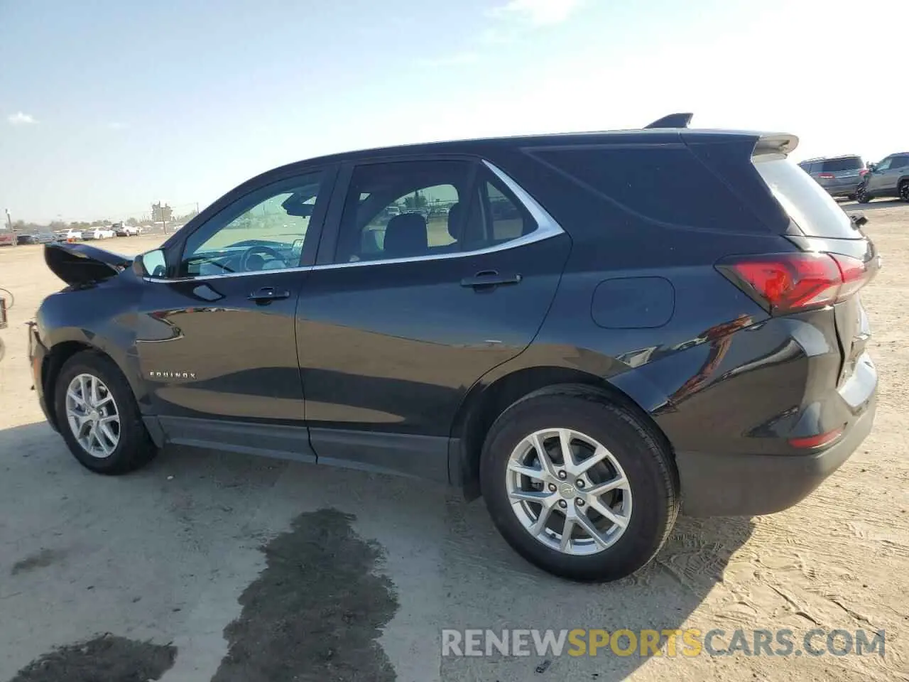 2 Photograph of a damaged car 3GNAXKEV6NL279052 CHEVROLET EQUINOX 2022