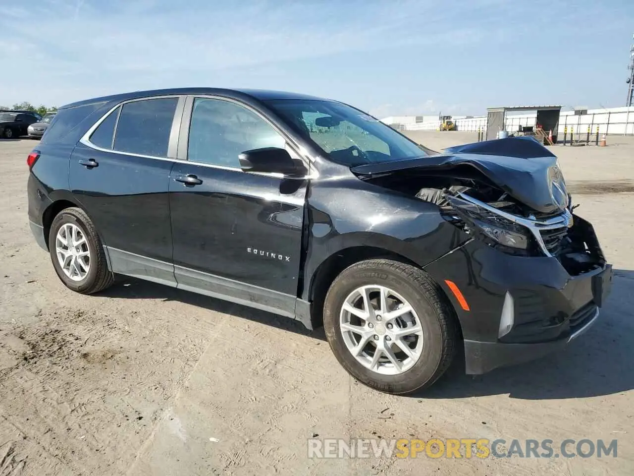 4 Photograph of a damaged car 3GNAXKEV6NL279052 CHEVROLET EQUINOX 2022