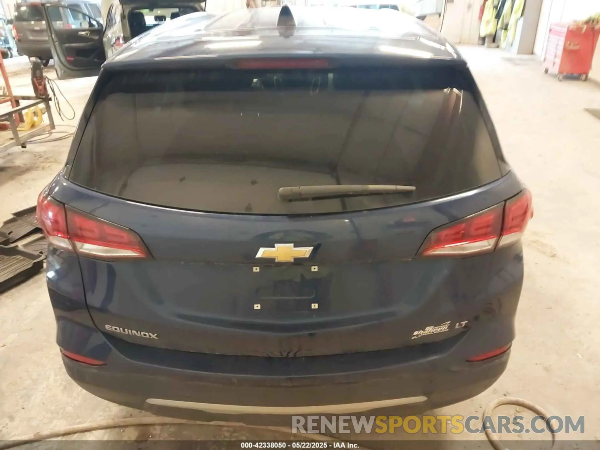 16 Photograph of a damaged car 3GNAXKEV6NL282839 CHEVROLET EQUINOX 2022
