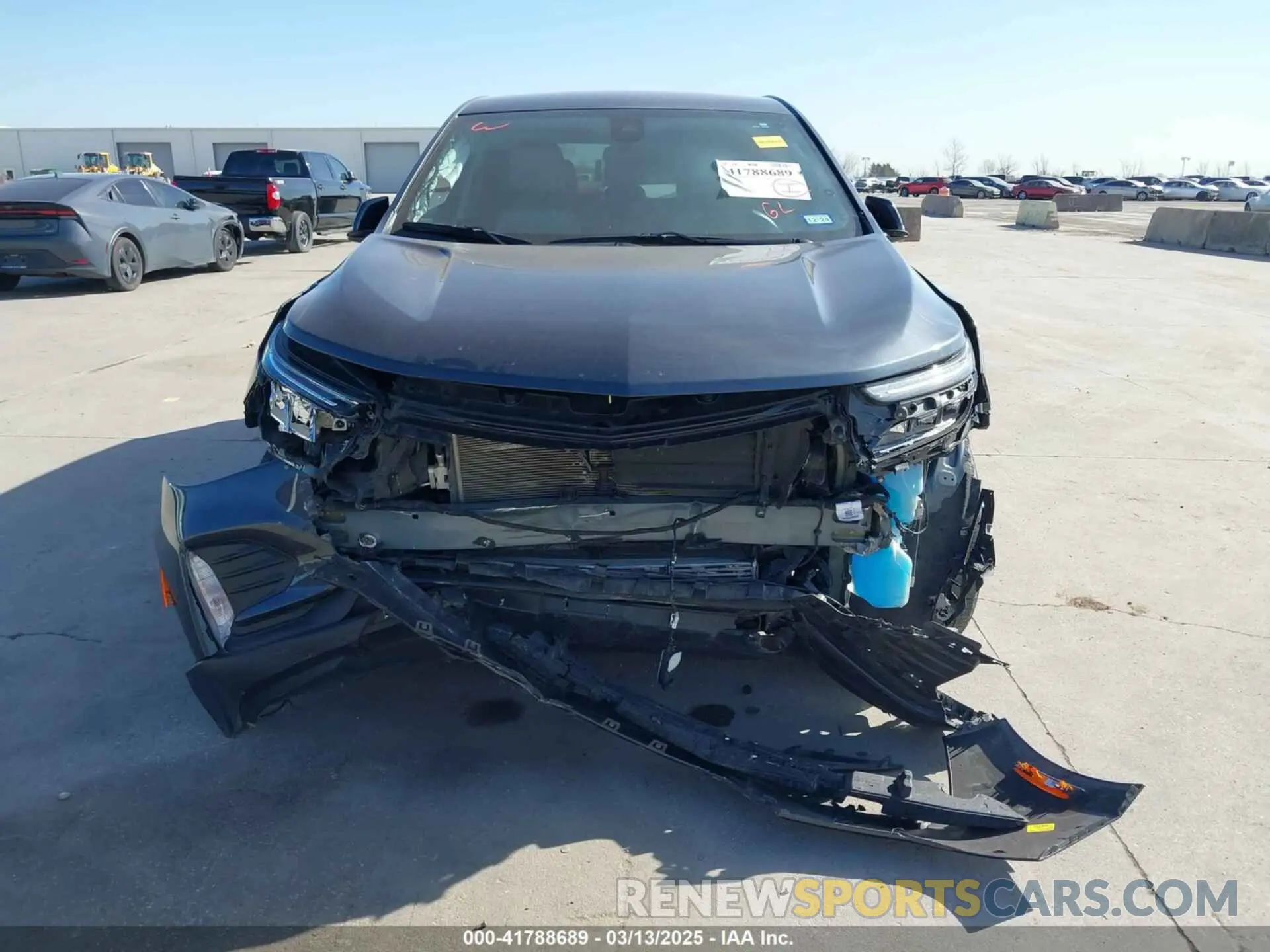 13 Photograph of a damaged car 3GNAXKEV6NS195352 CHEVROLET EQUINOX 2022