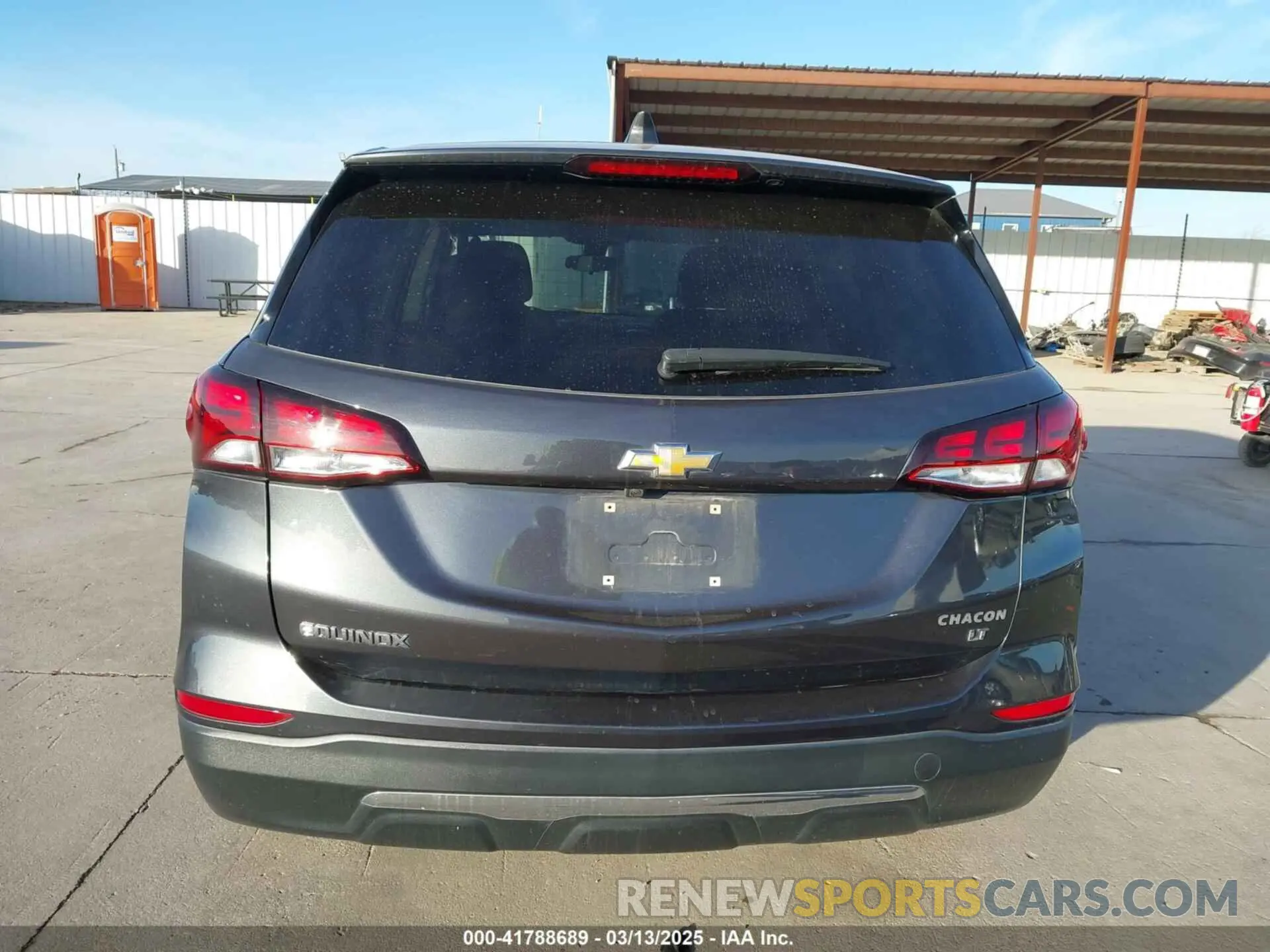 17 Photograph of a damaged car 3GNAXKEV6NS195352 CHEVROLET EQUINOX 2022