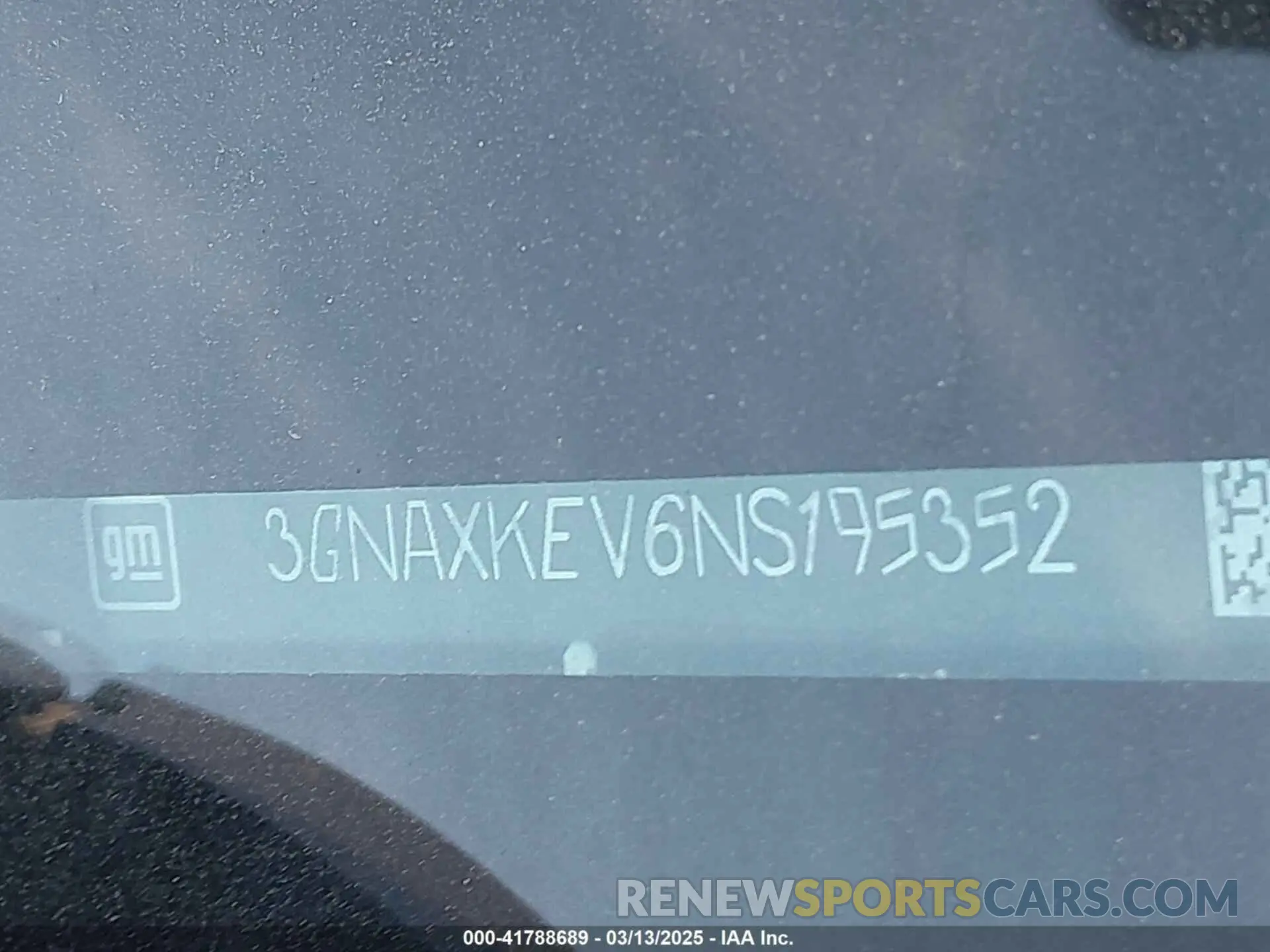 18 Photograph of a damaged car 3GNAXKEV6NS195352 CHEVROLET EQUINOX 2022