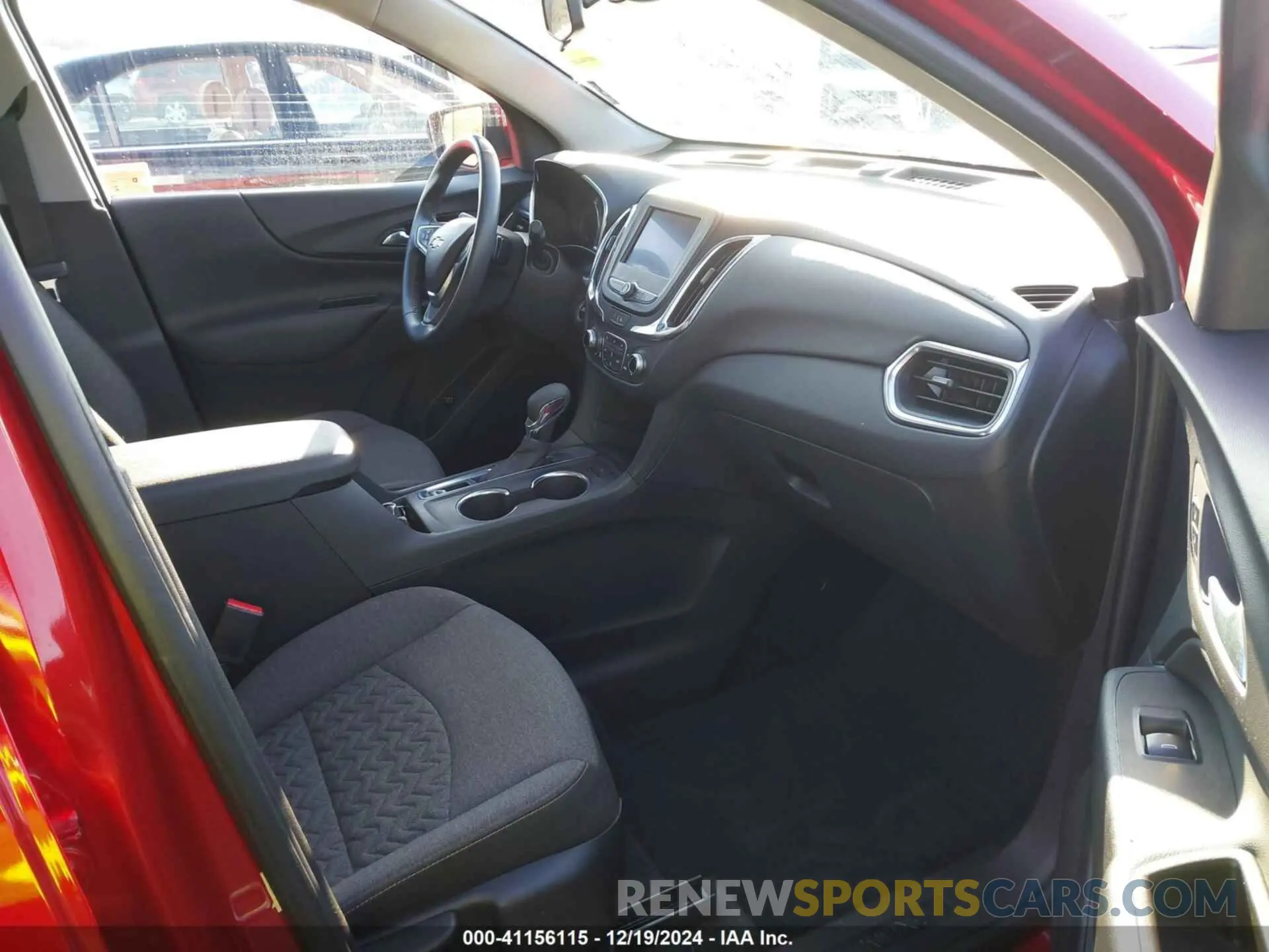 5 Photograph of a damaged car 3GNAXKEV7NL163293 CHEVROLET EQUINOX 2022