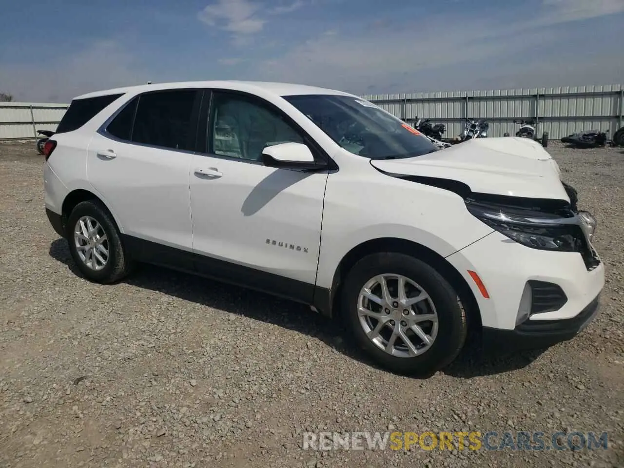 4 Photograph of a damaged car 3GNAXKEV7NL216591 CHEVROLET EQUINOX 2022