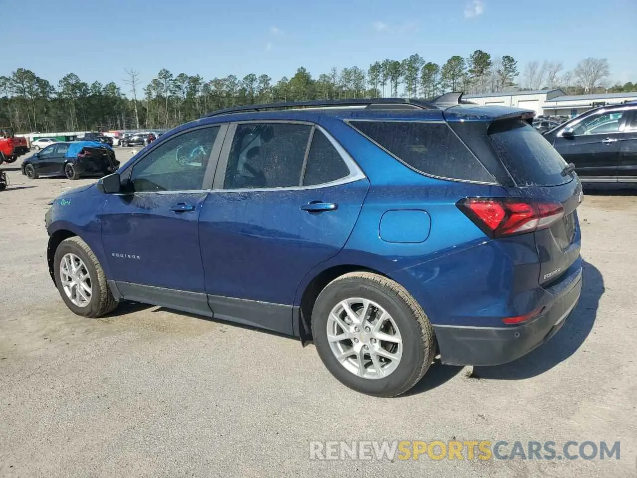 2 Photograph of a damaged car 3GNAXKEV7NL223041 CHEVROLET EQUINOX 2022