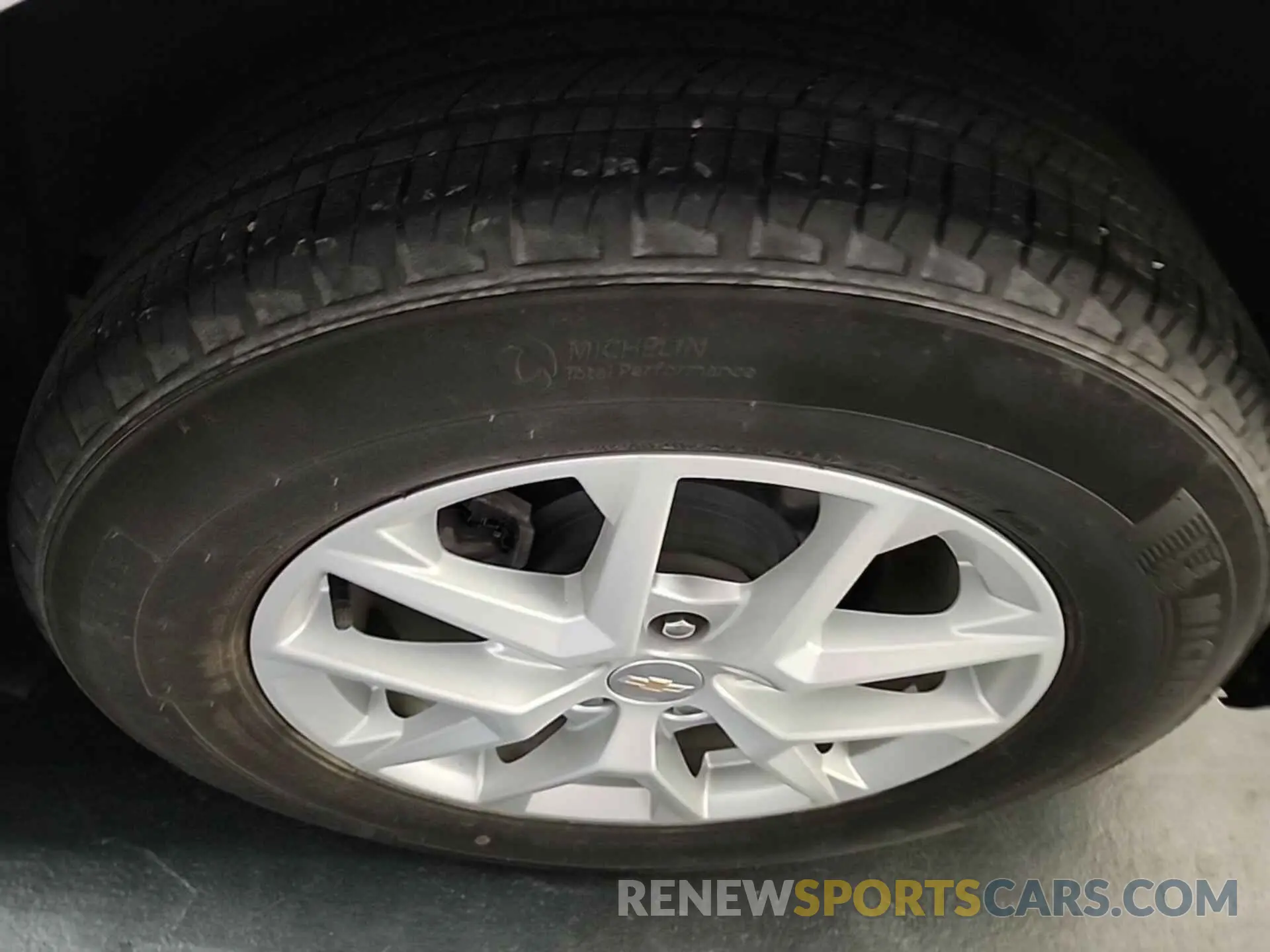 5 Photograph of a damaged car 3GNAXKEV7NL262437 CHEVROLET EQUINOX 2022