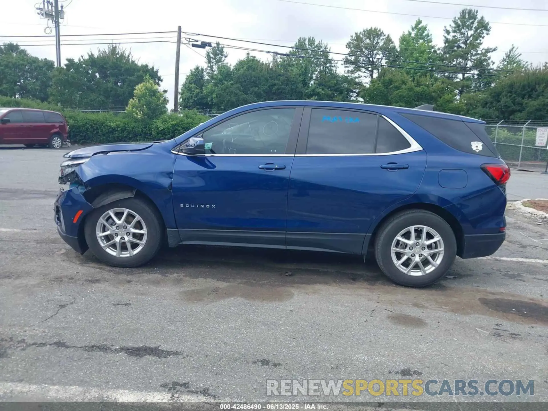14 Photograph of a damaged car 3GNAXKEV7NL295969 CHEVROLET EQUINOX 2022
