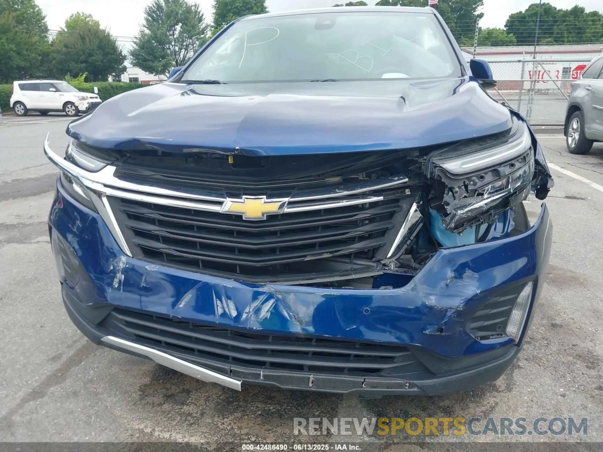 6 Photograph of a damaged car 3GNAXKEV7NL295969 CHEVROLET EQUINOX 2022