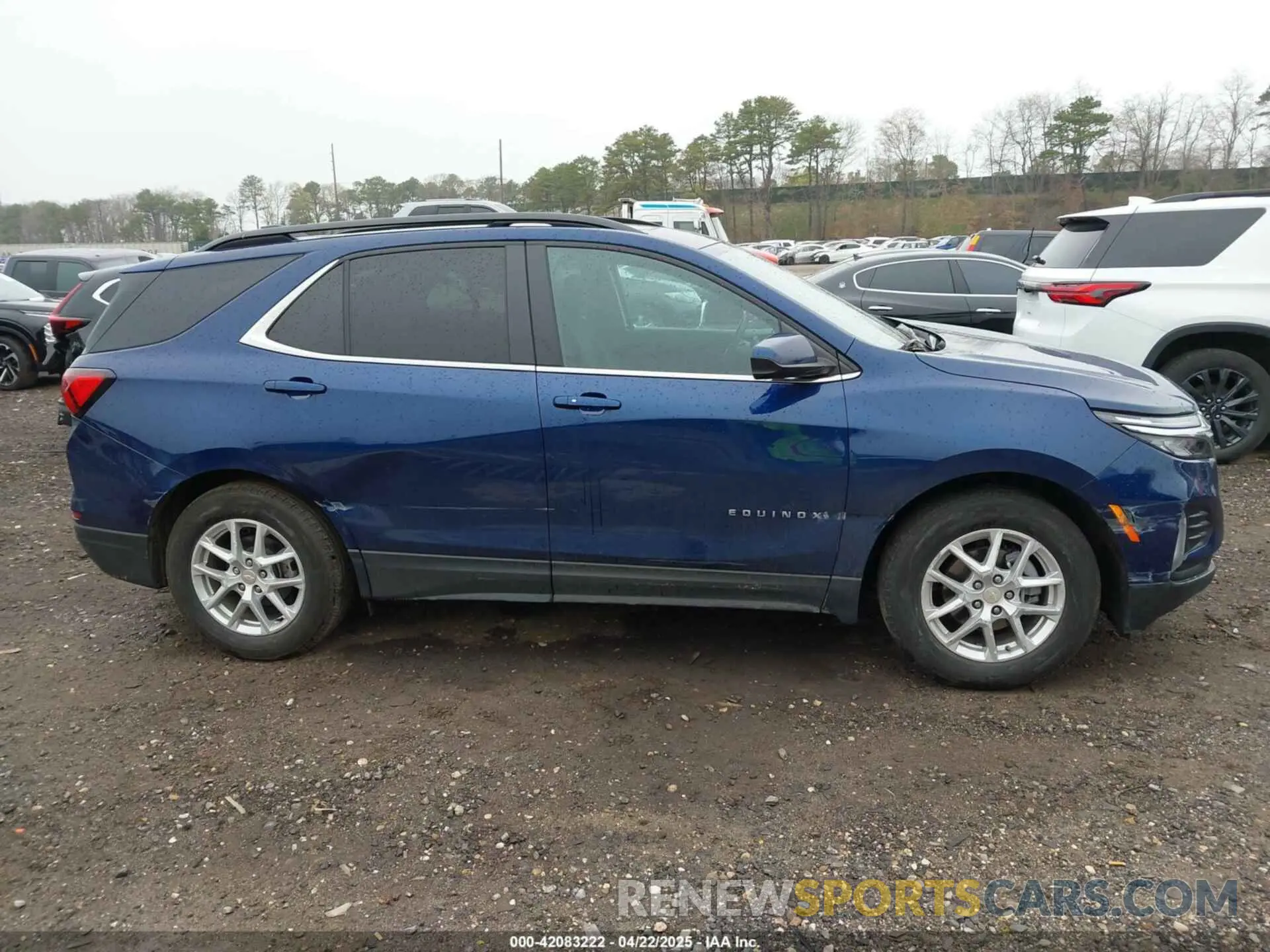 13 Photograph of a damaged car 3GNAXKEV8NL261474 CHEVROLET EQUINOX 2022
