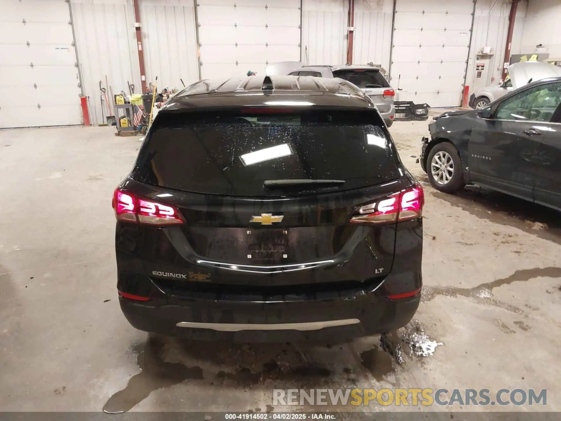 16 Photograph of a damaged car 3GNAXKEV9NL106447 CHEVROLET EQUINOX 2022