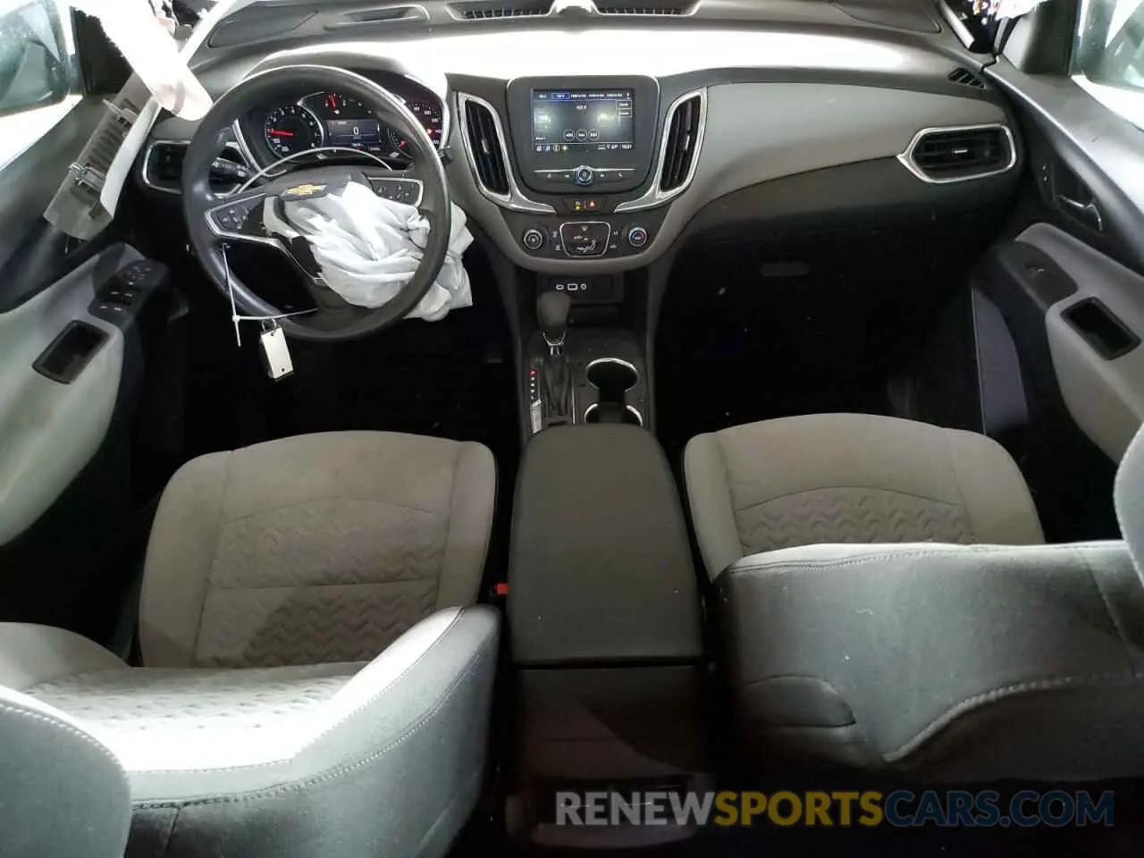 8 Photograph of a damaged car 3GNAXKEV9NL197705 CHEVROLET EQUINOX 2022