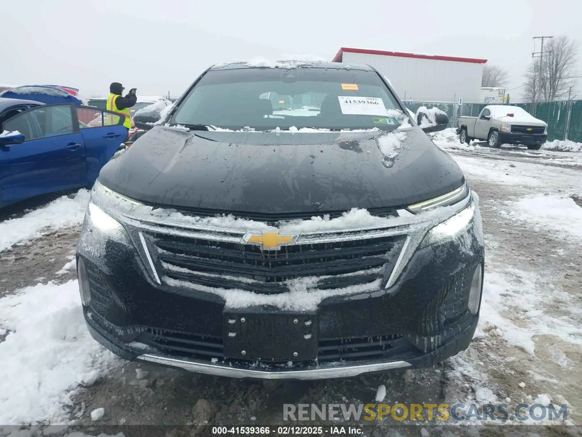13 Photograph of a damaged car 3GNAXKEV9NL209447 CHEVROLET EQUINOX 2022