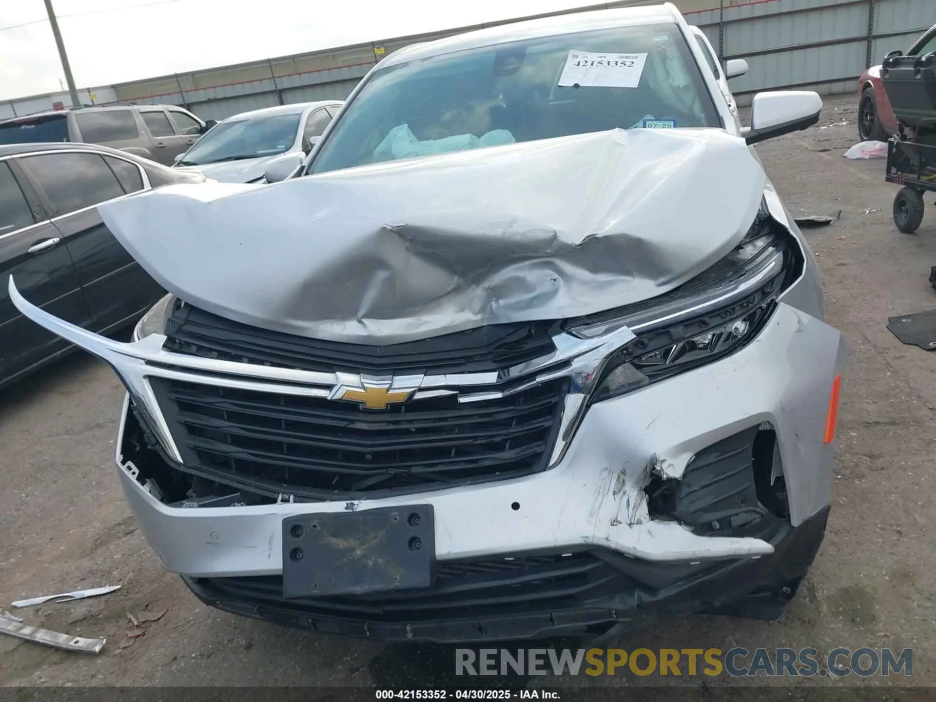 12 Photograph of a damaged car 3GNAXKEV9NL268398 CHEVROLET EQUINOX 2022