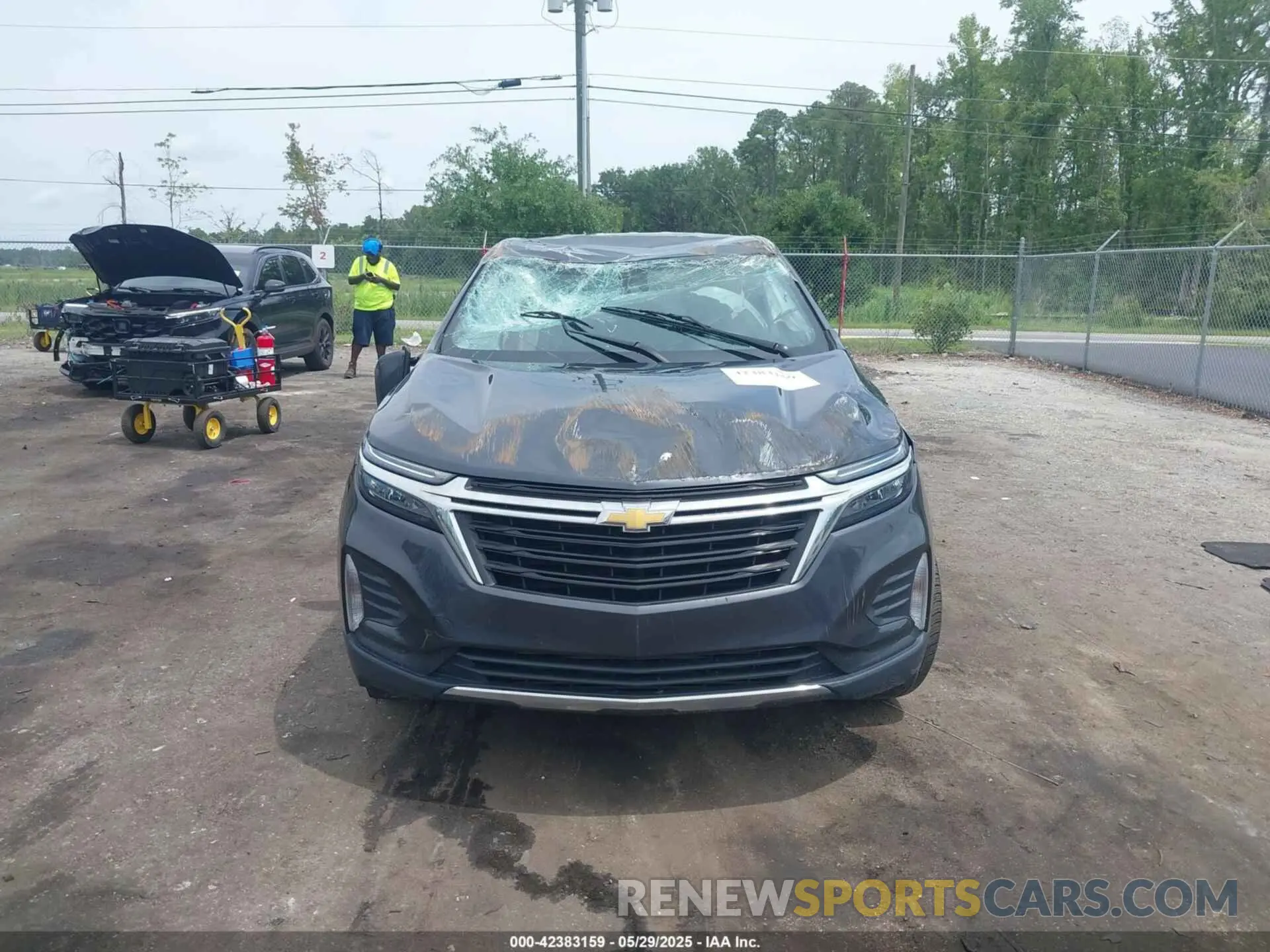 12 Photograph of a damaged car 3GNAXKEV9NS100234 CHEVROLET EQUINOX 2022