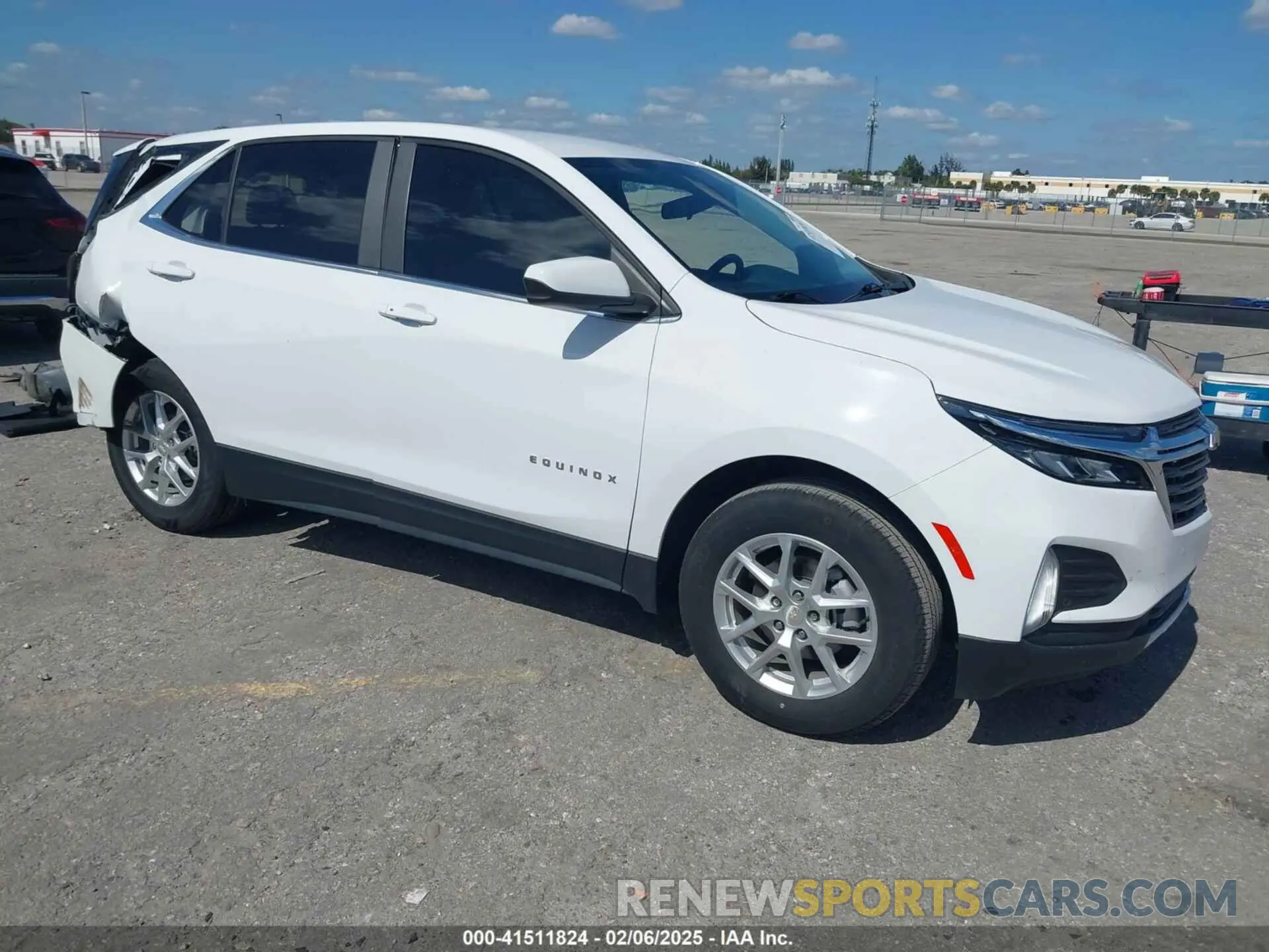 1 Photograph of a damaged car 3GNAXKEVXNL192013 CHEVROLET EQUINOX 2022