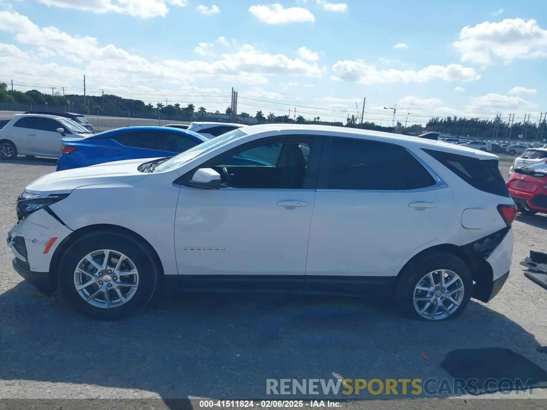 14 Photograph of a damaged car 3GNAXKEVXNL192013 CHEVROLET EQUINOX 2022