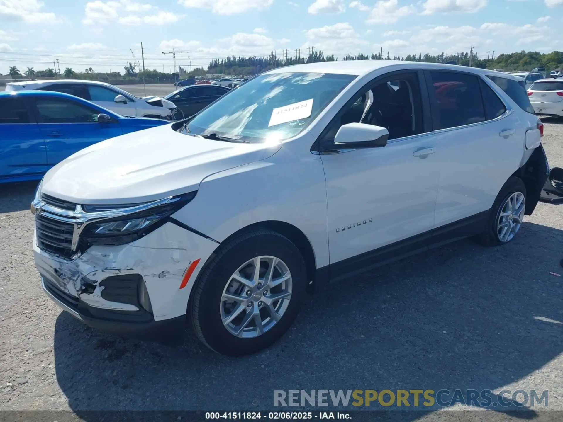 2 Photograph of a damaged car 3GNAXKEVXNL192013 CHEVROLET EQUINOX 2022