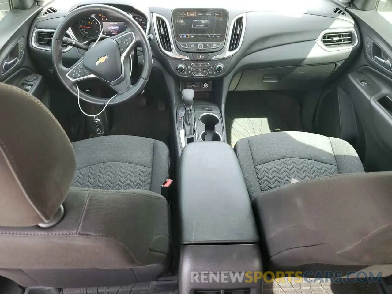 8 Photograph of a damaged car 3GNAXKEVXNL197289 CHEVROLET EQUINOX 2022