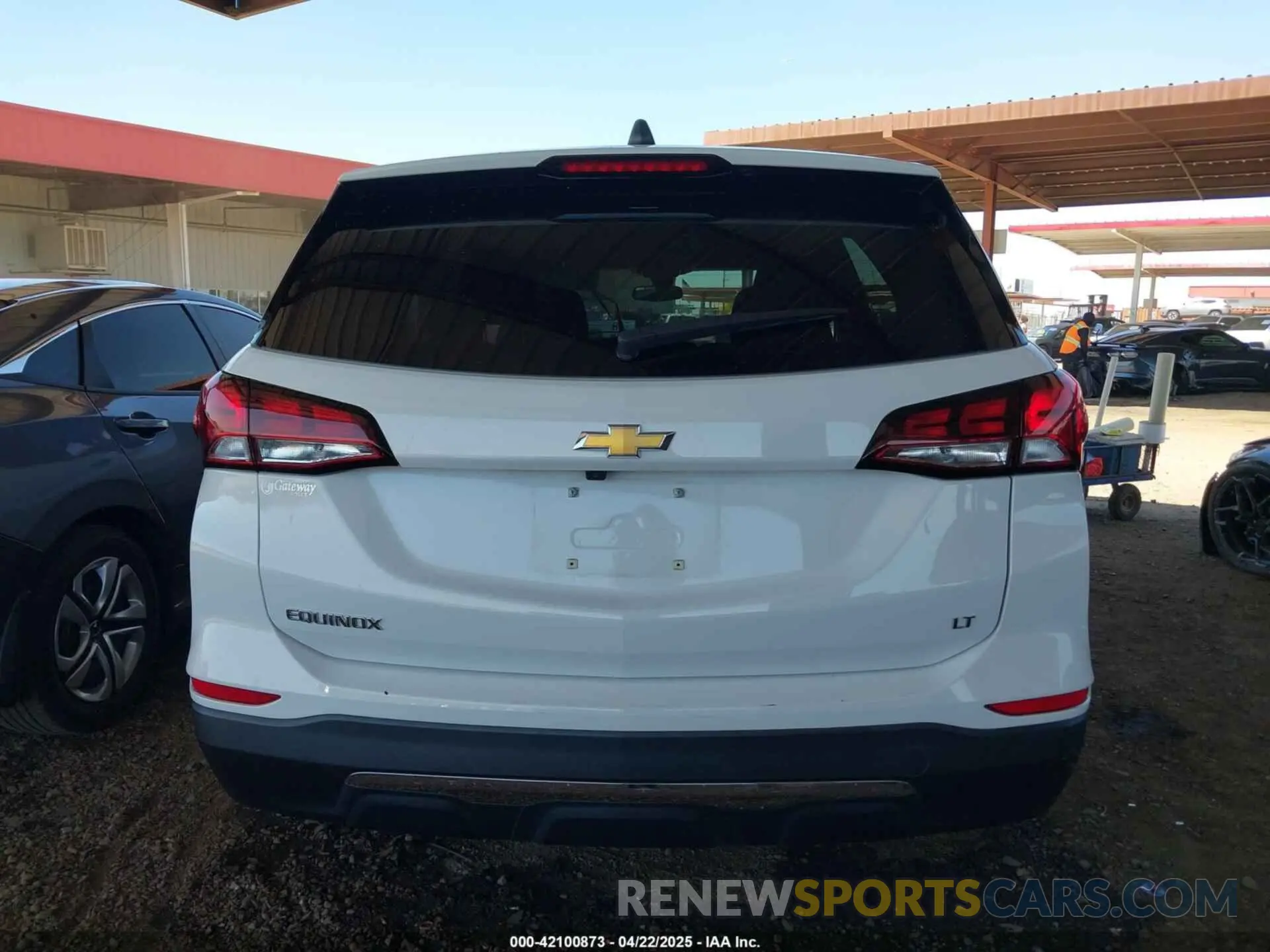 16 Photograph of a damaged car 3GNAXKEVXNL212003 CHEVROLET EQUINOX 2022