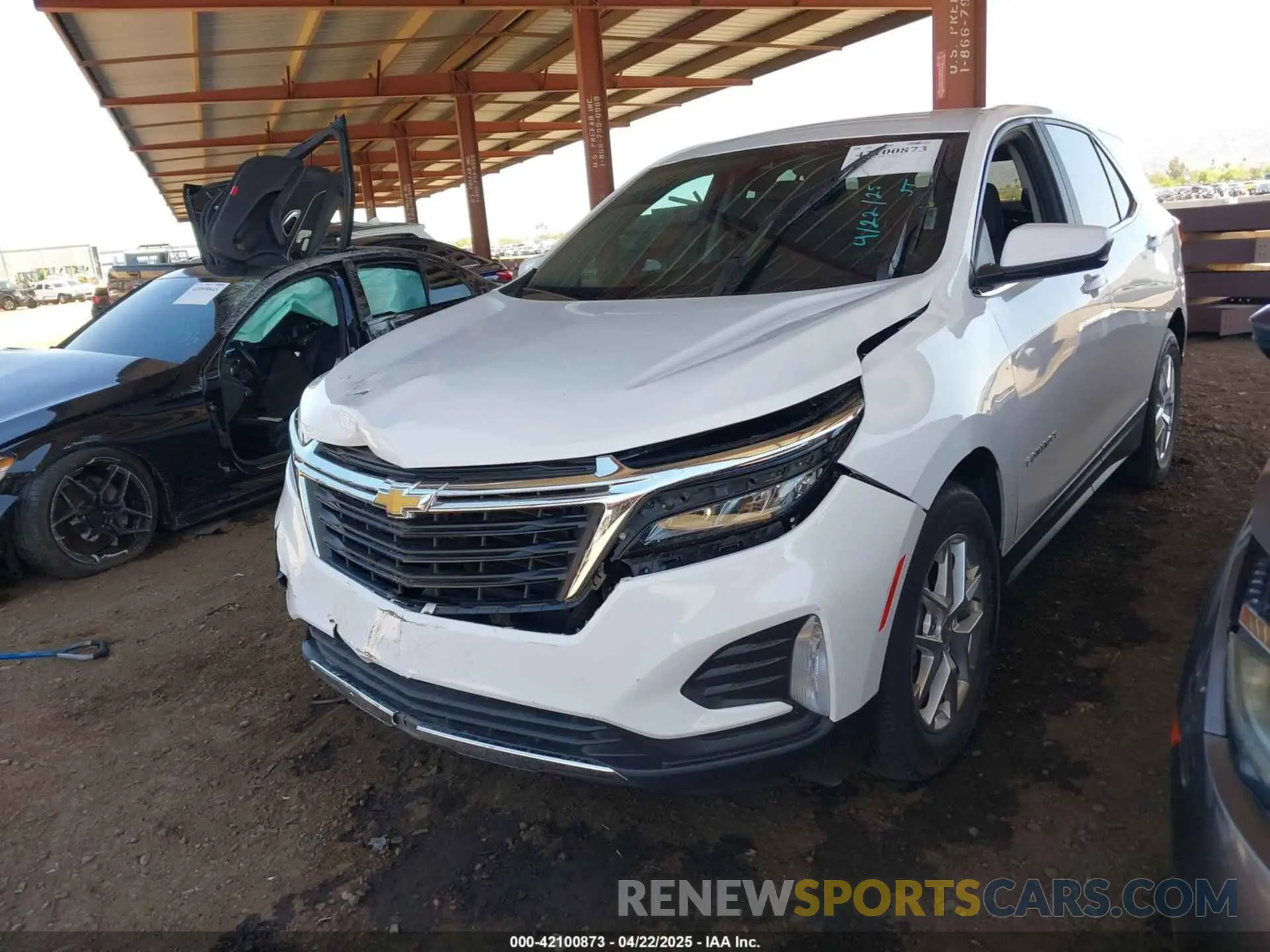 2 Photograph of a damaged car 3GNAXKEVXNL212003 CHEVROLET EQUINOX 2022