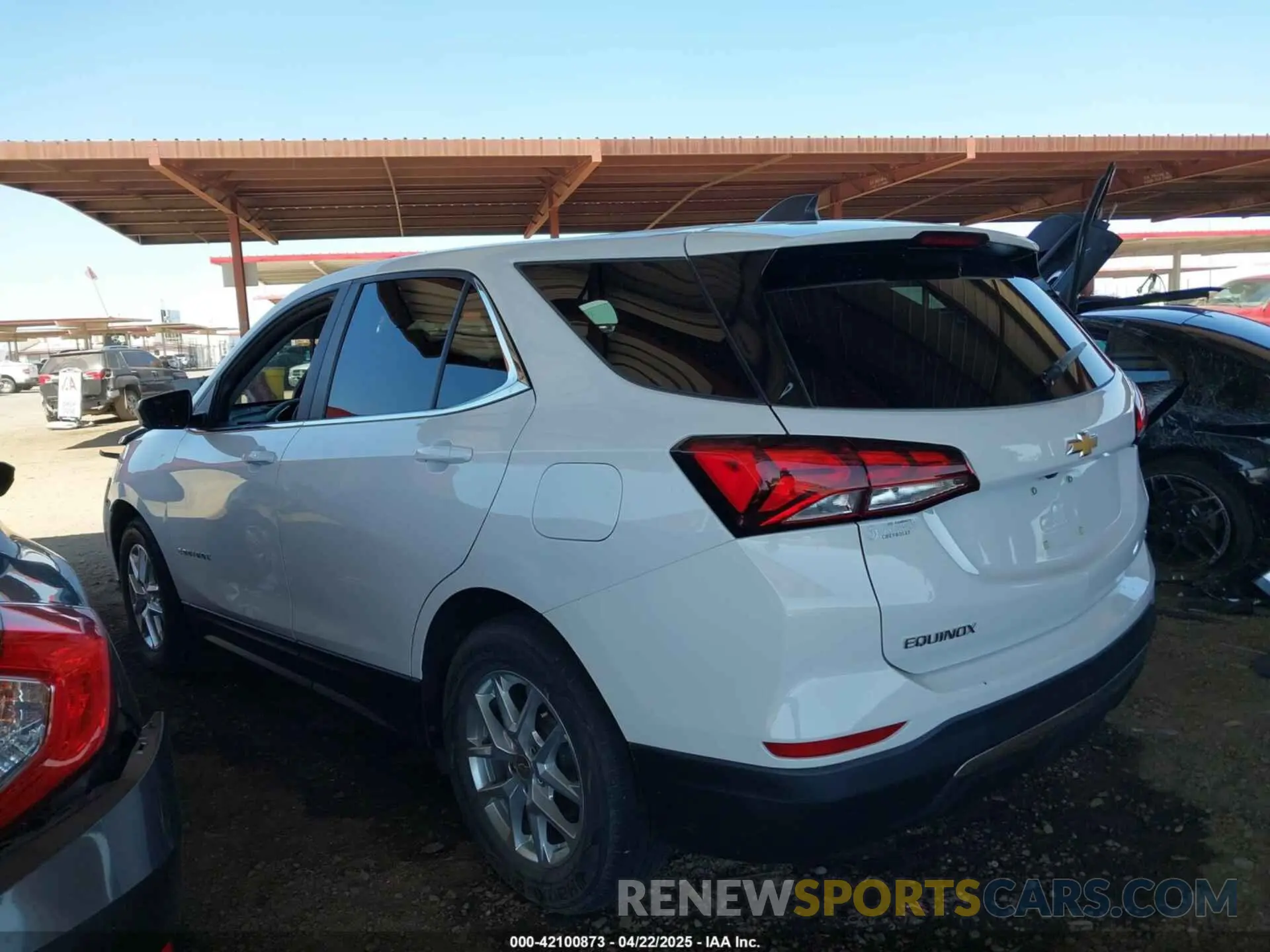 3 Photograph of a damaged car 3GNAXKEVXNL212003 CHEVROLET EQUINOX 2022