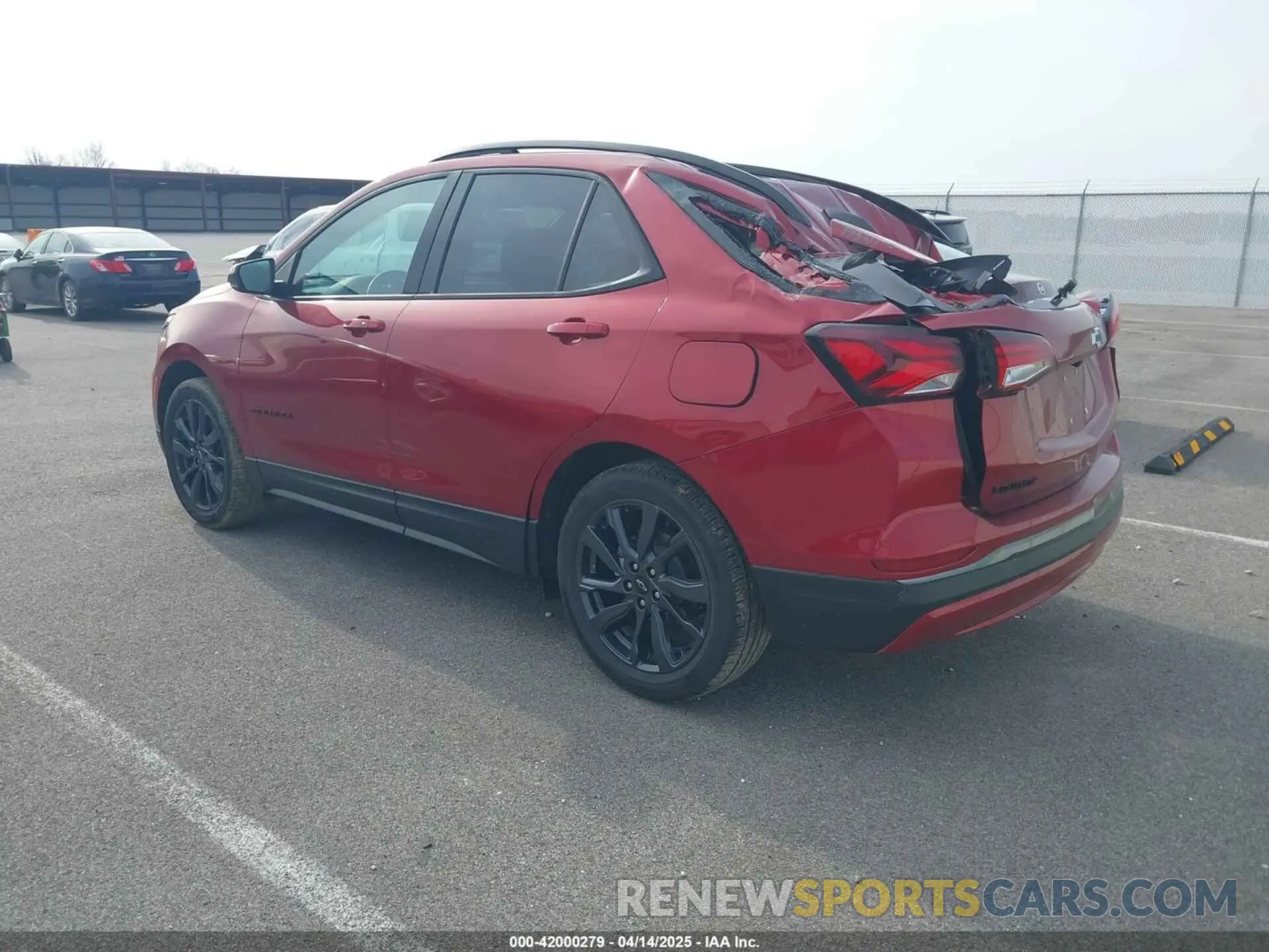 3 Photograph of a damaged car 3GNAXMEV4NS167755 CHEVROLET EQUINOX 2022
