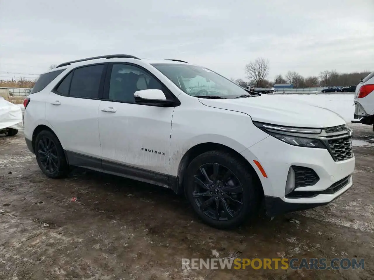 4 Photograph of a damaged car 3GNAXMEV5NS104695 CHEVROLET EQUINOX 2022