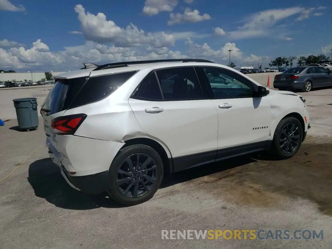 3 Photograph of a damaged car 3GNAXMEV5NS245928 CHEVROLET EQUINOX 2022