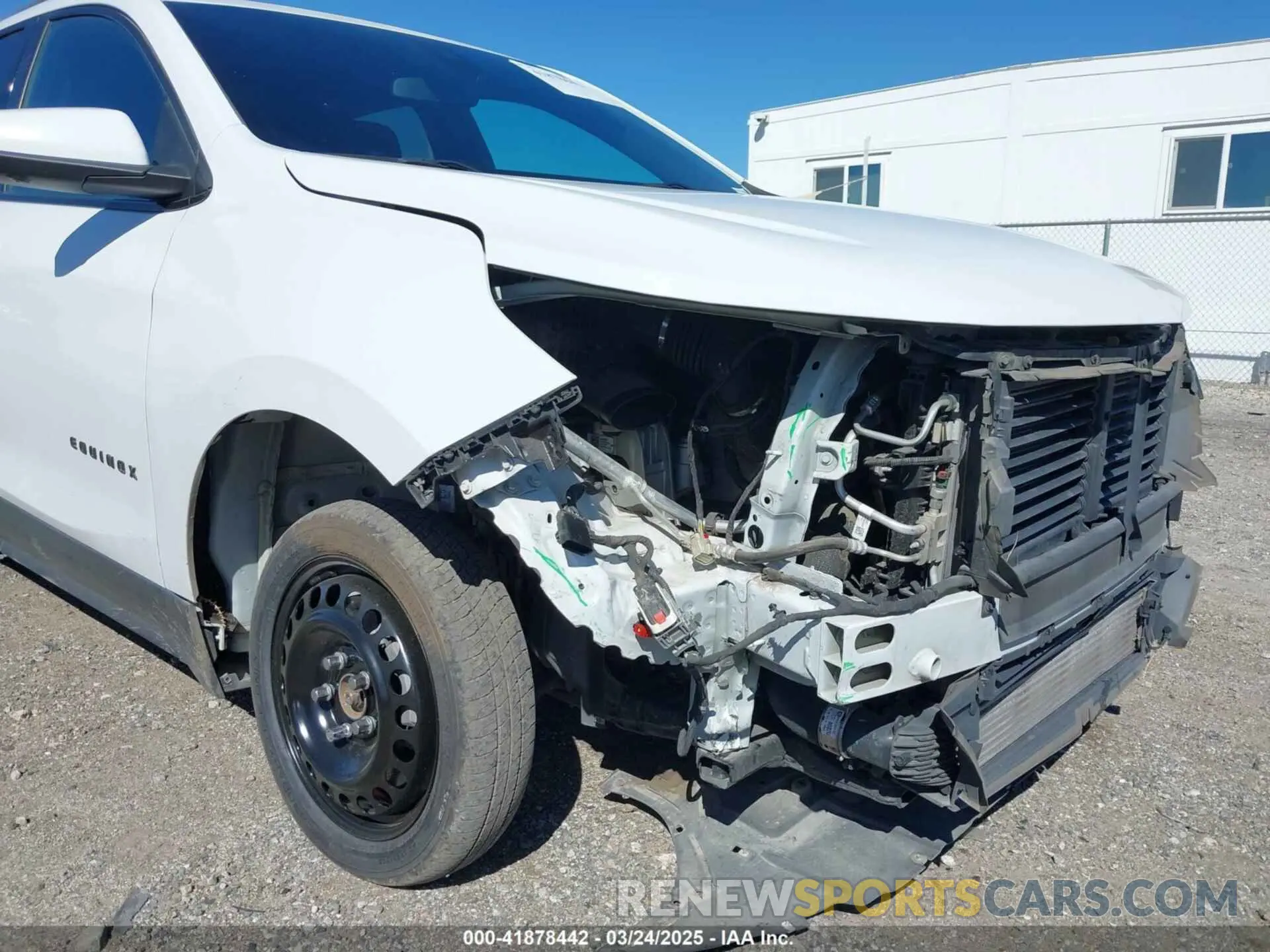 6 Photograph of a damaged car 3GNAXMEV6NS106441 CHEVROLET EQUINOX 2022